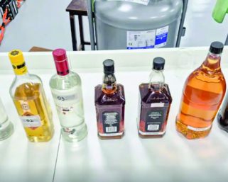 Paciente internada em Passo Fundo com suspeita de intoxicação por metanol